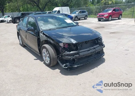 2025 Toyota Camry Le from USA, damaged, VIN 4T1DAACK3SU522677